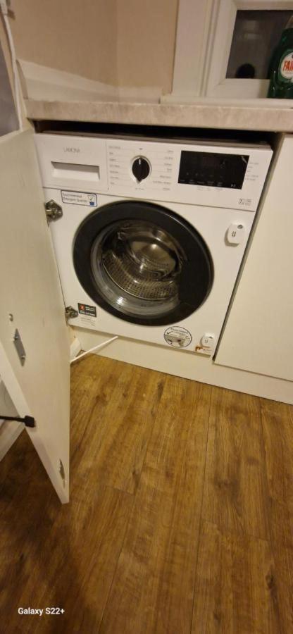 Archillects Entire Two Bedroom Comfy House - Free Parking Glasgow Zewnętrze zdjęcie