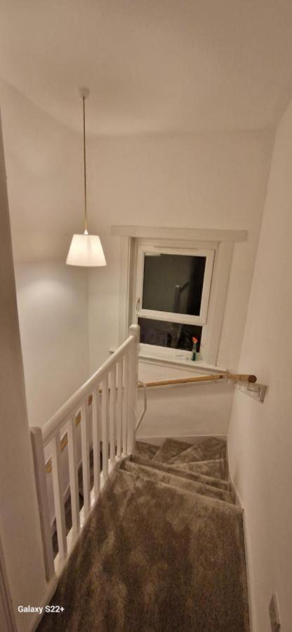 Archillects Entire Two Bedroom Comfy House - Free Parking Glasgow Zewnętrze zdjęcie